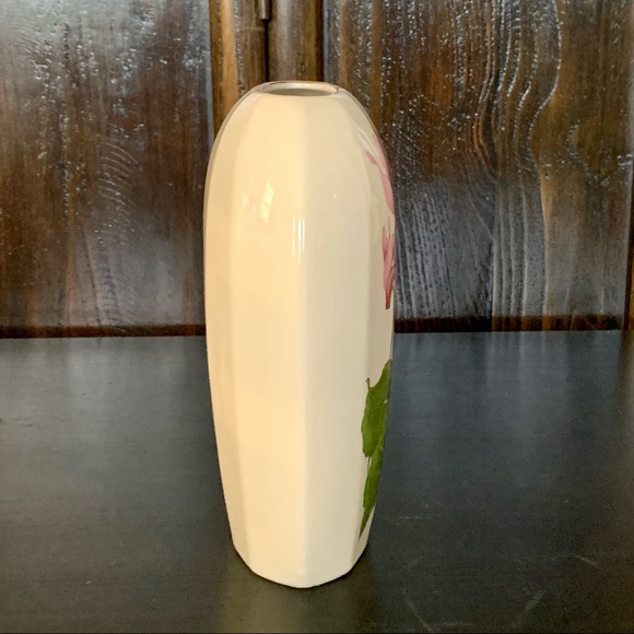 Otagiri Japan Cyclamen Collection 6” Porcelain Vase Pink Iris Gold Trim - Picture 8 of 10